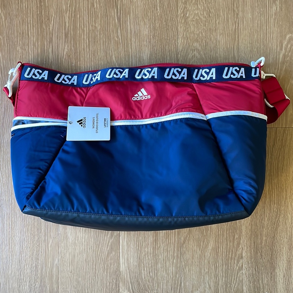 Womens adidas red/white/blue USA studio III duffel bag - in like new condition